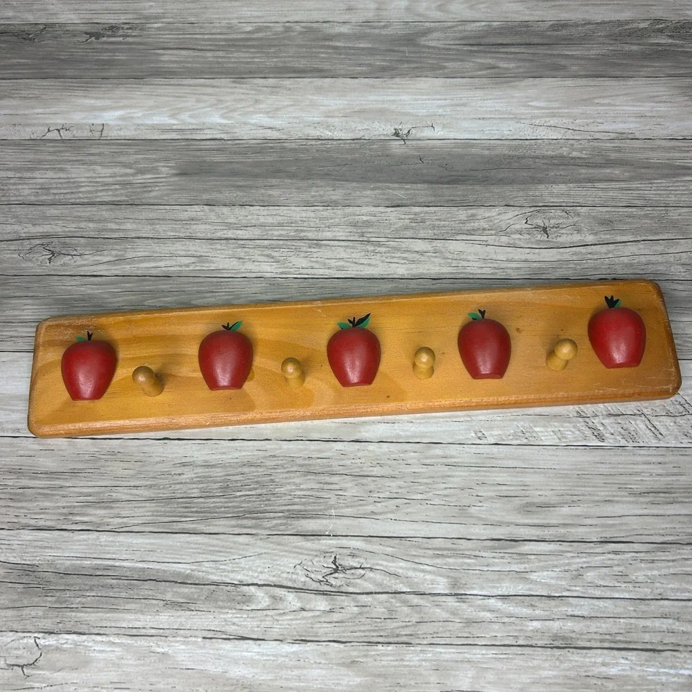 Apple Kitchen Peg Wall Rack Rustic Farmhouse Handcrafted Wood Country House‎